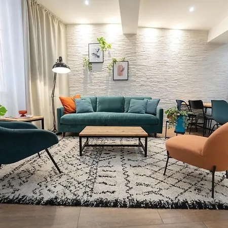 Apartment Ns Spacieux T3 Au Coeur Du Vieux Nizza
