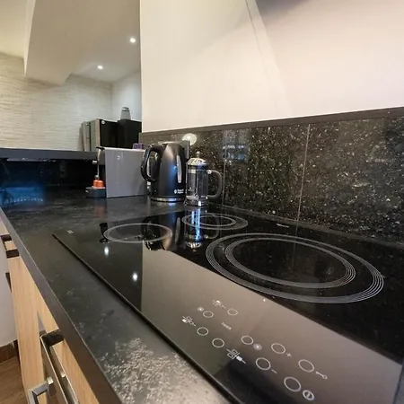 Apartment Ns Spacieux T3 Au Coeur Du Vieux Nizza